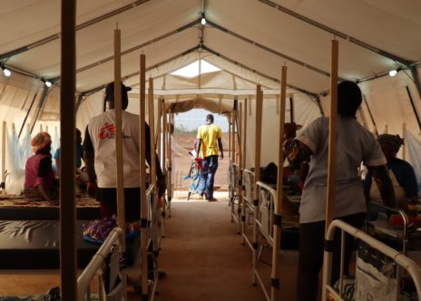 Coronavirus in Burkina Faso. unità di ospedalizzazione per bambini e adulti