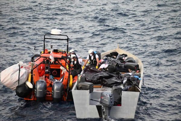Tragedia nel Mediterraneo 10 morti