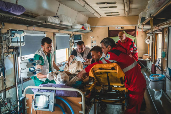 Dottori MSF sul treno medicalizzato in Ucraina
