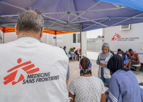 Logo MSF Clinica Mobile a Samos in Grecia per i migranti in arrivo